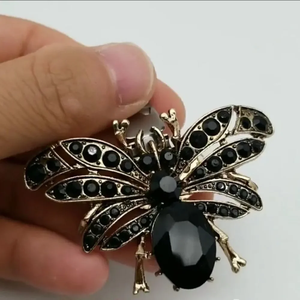 Bee Inspired Detachable shoe clip - Picture 10 of 14
